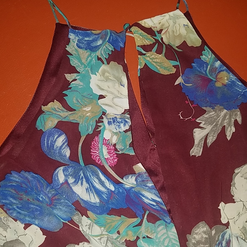 She + Sky Keyhole Romper - Picture 4 of 4